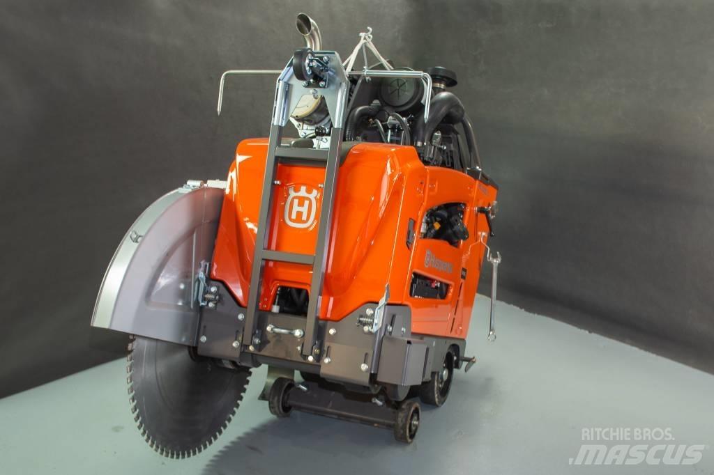 Husqvarna FS5000D Бензорезы