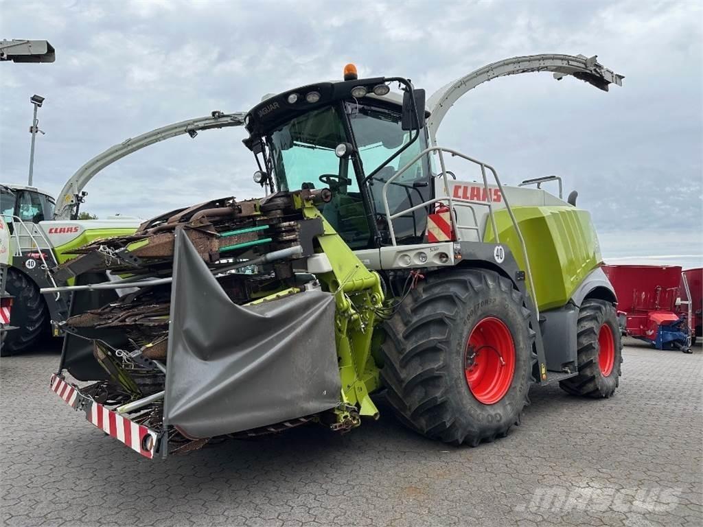CLAAS Jaguar 940 Прицепные кормоуборочные комбайны
