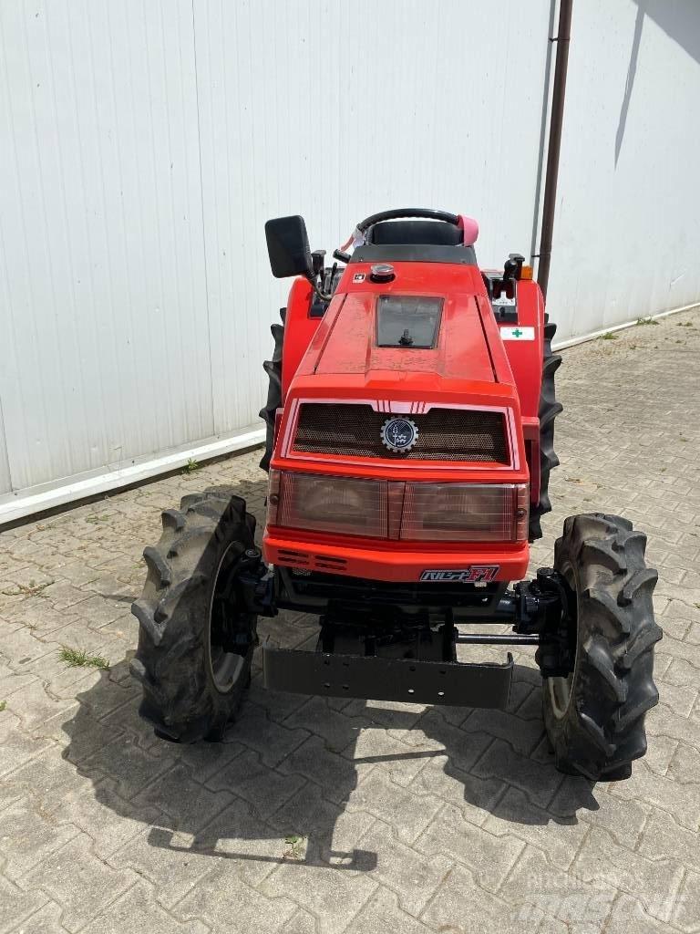 Mitsubishi MT20 Коммунальные тракторы