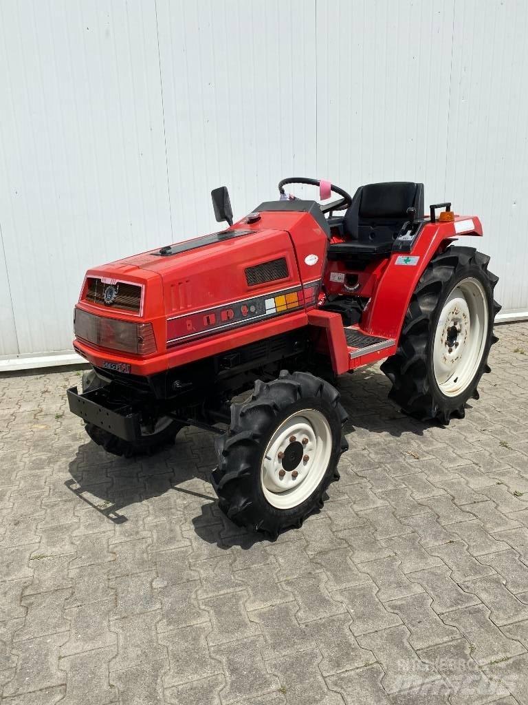 Mitsubishi MT20 Коммунальные тракторы