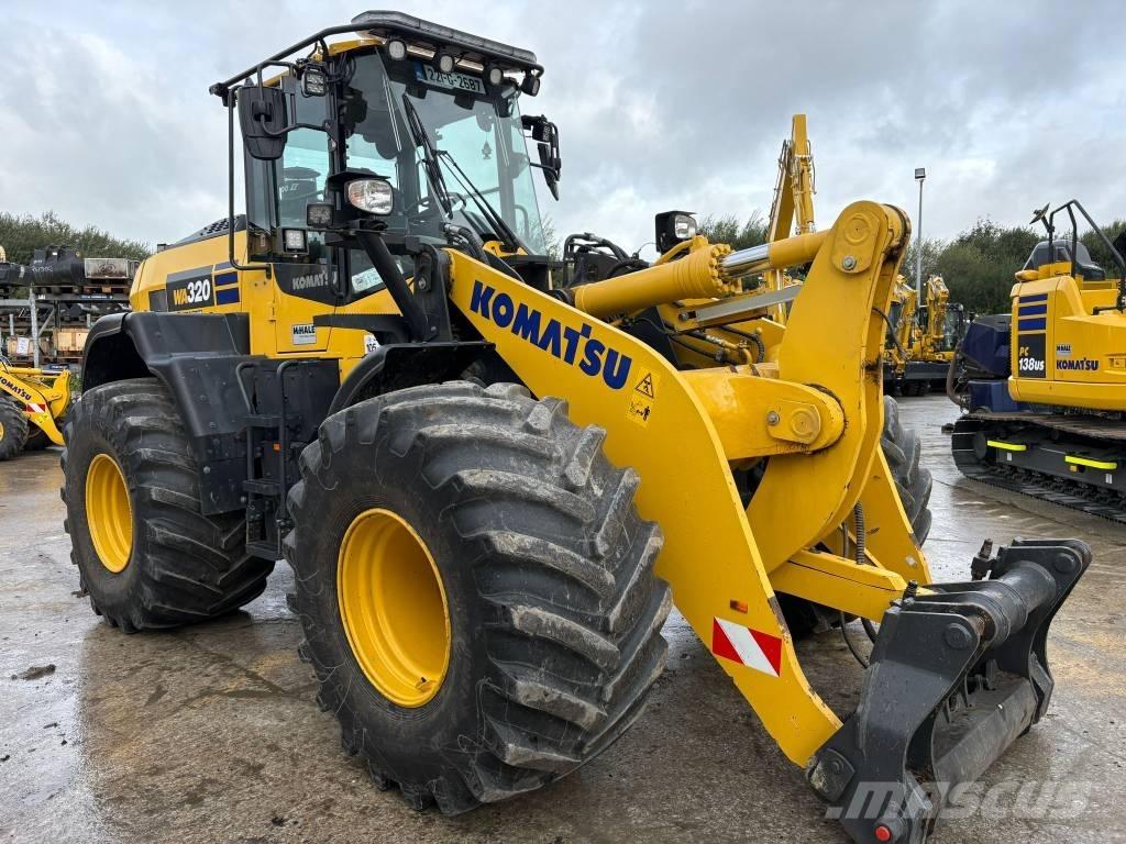 Komatsu WA320-8 Фронтальные погрузчики
