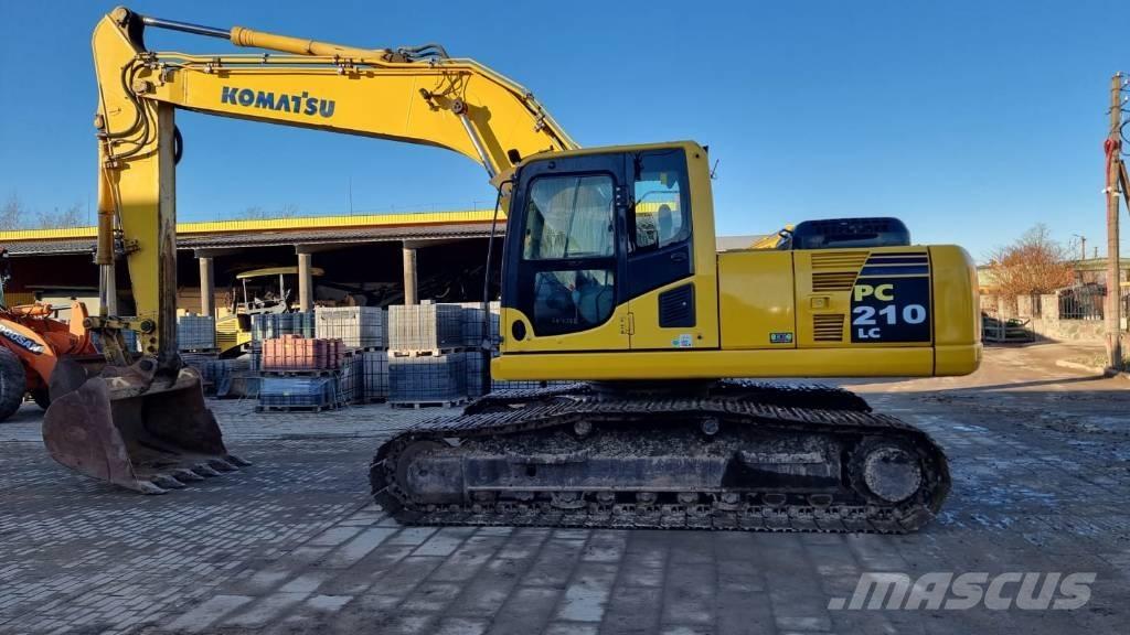 Komatsu PC 210 LC Гусеничные экскаваторы
