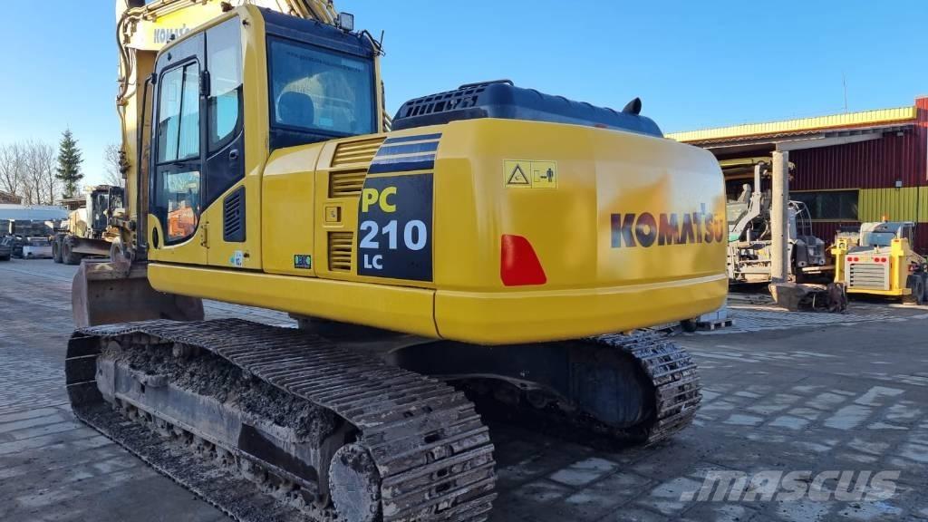 Komatsu PC 210 LC Гусеничные экскаваторы