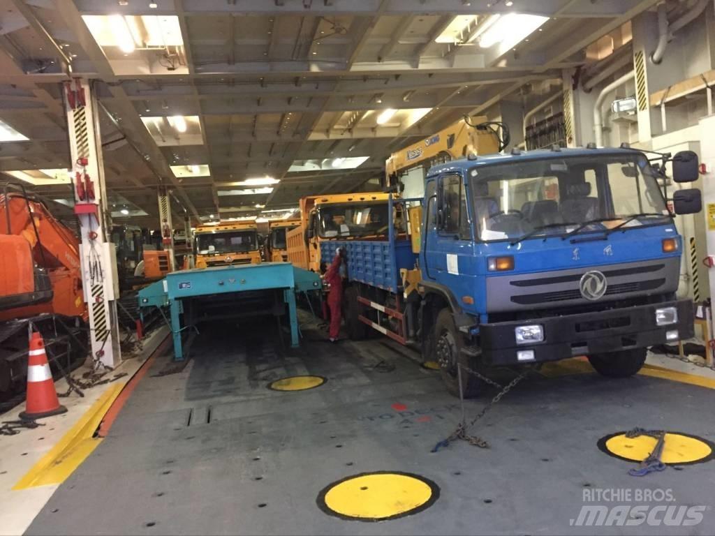 Hitachi 470 Гусеничные экскаваторы