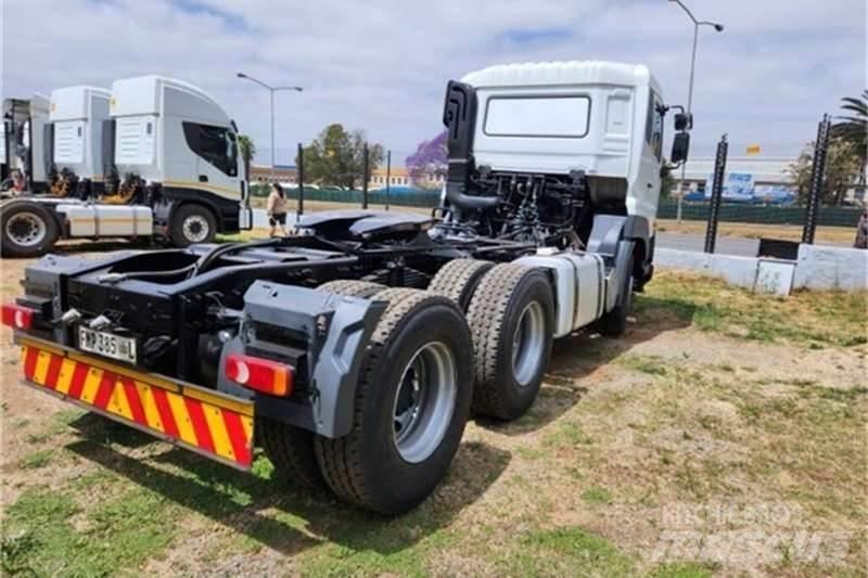 UD TRUCKS QUESTER Специальные грузовики