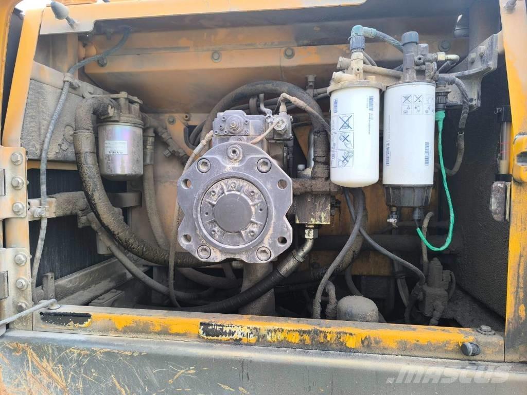 Volvo EC460CL Гусеничные экскаваторы