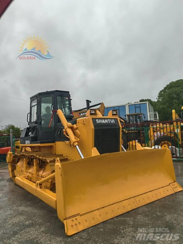 Shantui SD 16 Гусеничные бульдозеры