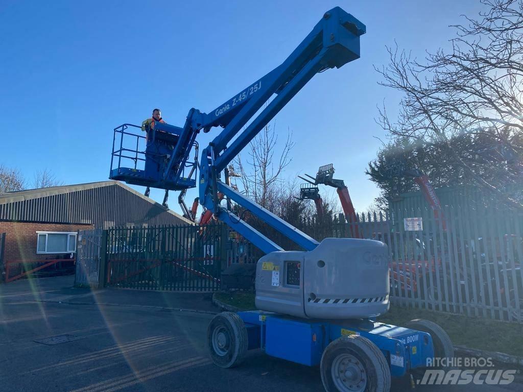 Genie Z 45/25 J BI Коленчатые подъемники