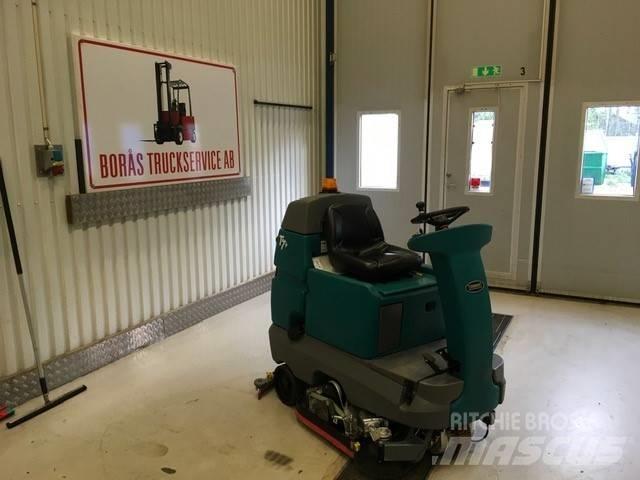 Tennant T 7 + Комбинированные скрубберы