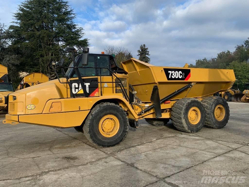 CAT 730 C Шарнирно-сочленённые самосвалы