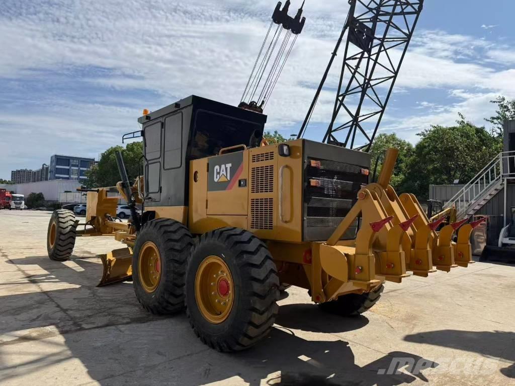 CAT 140H Грейдеры
