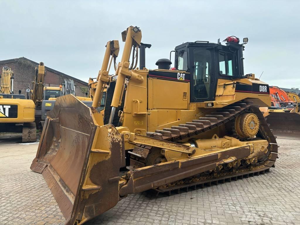 CAT D 8 R Гусеничные бульдозеры
