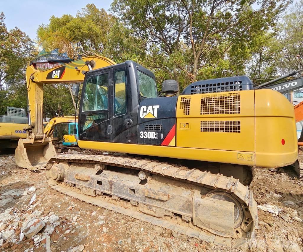 CAT 330 D2L Гусеничные экскаваторы
