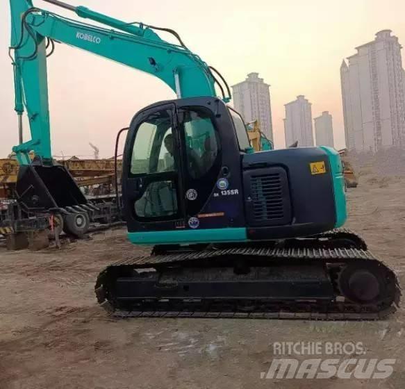 Kobelco SK 135 Гусеничные экскаваторы