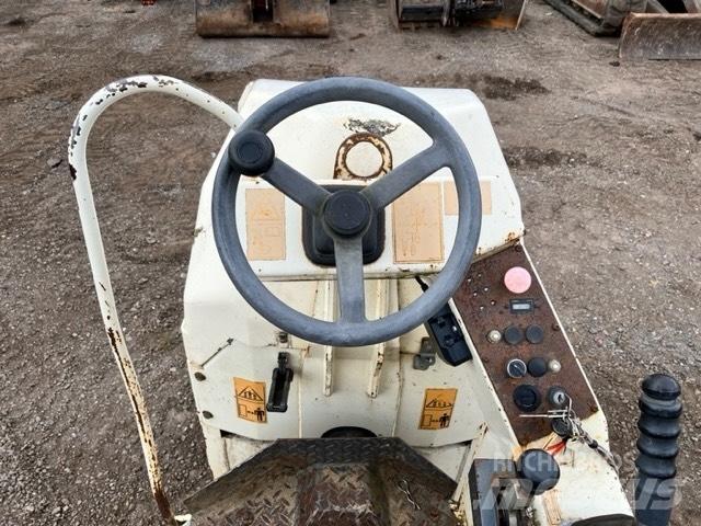 Terex TV 800 Катки тротуарные
