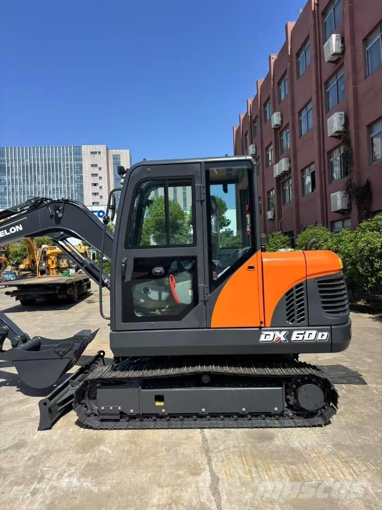 Doosan DX60 Гусеничные экскаваторы