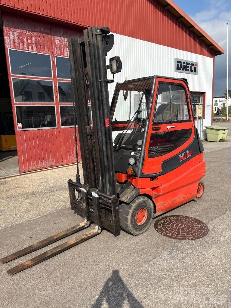 Linde E 25 Электропогрузчики