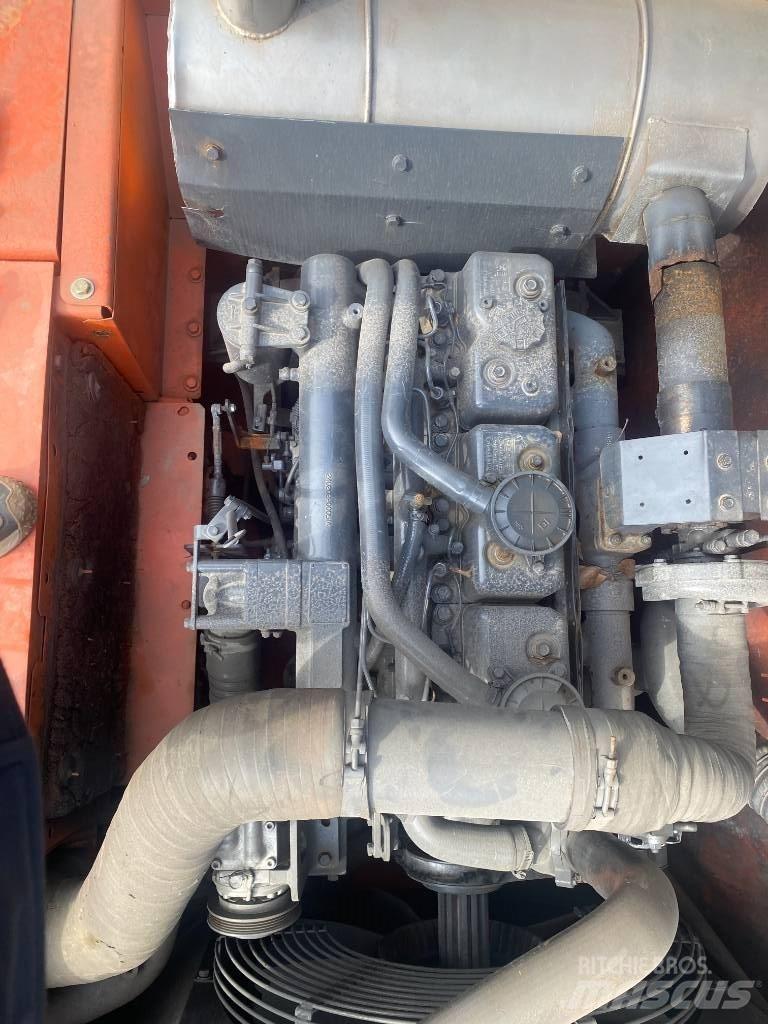 Doosan DX300LC-9C Гусеничные экскаваторы