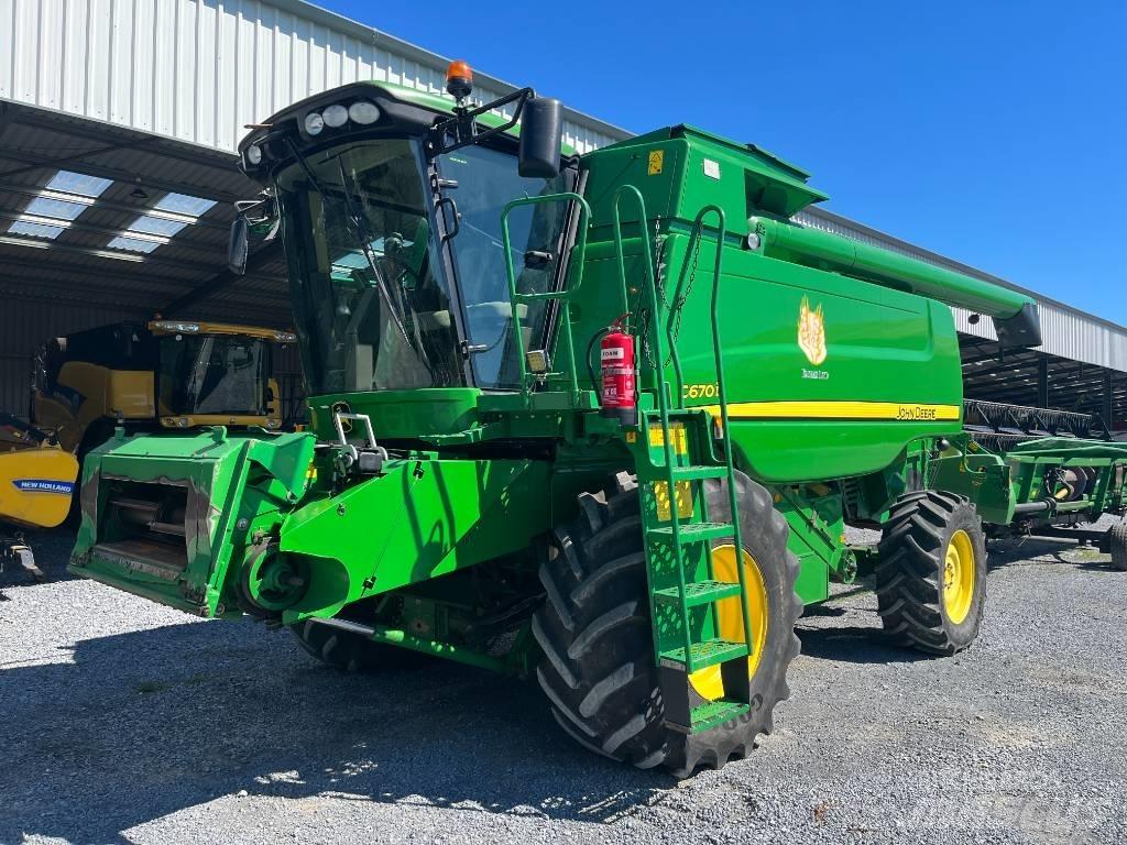 John Deere C 670 I Зерноуборочные комбайны