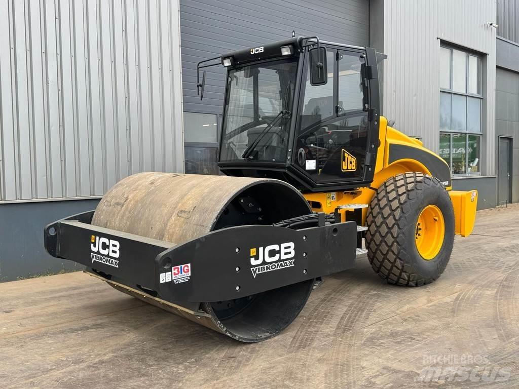 JCB VM166D Грунтовые катки