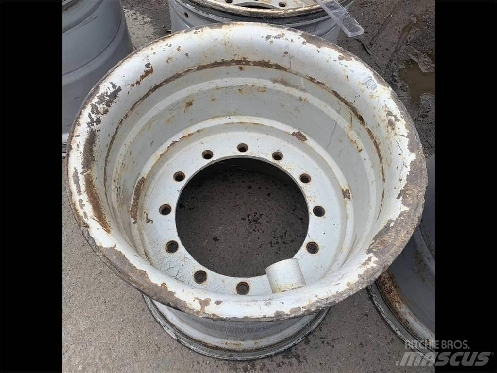 Gremo 1350 24x26,5 Шины и колёса