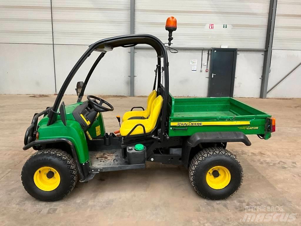John Deere Gator Коммунальные машины