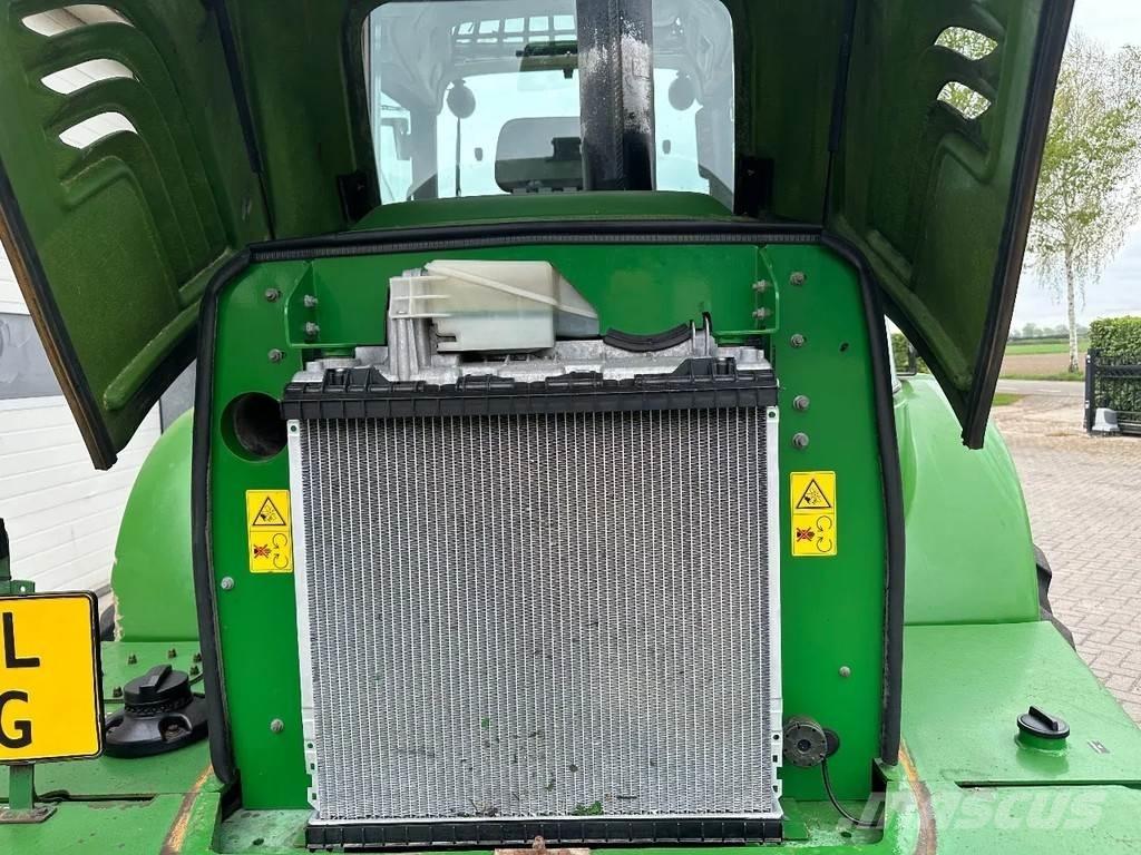 John Deere 3800 Фронтальные погрузчики