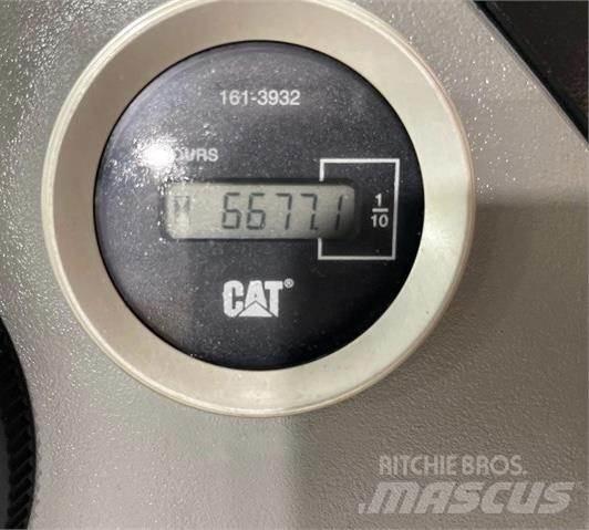 CAT 420E IT Экскаваторы-погрузчики