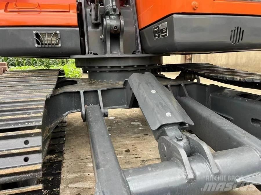 Doosan DX75-9C Гусеничные экскаваторы
