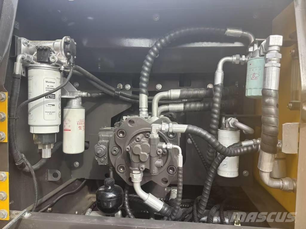 Volvo EC 240 Гусеничные экскаваторы