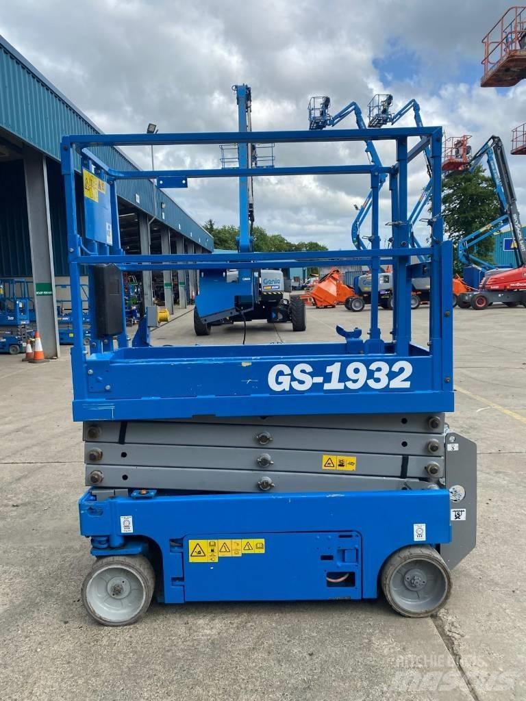 Genie GS 1932 Ножничные подъемники