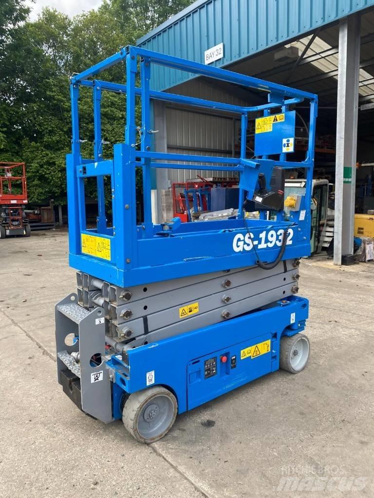 Genie GS 1932 Ножничные подъемники