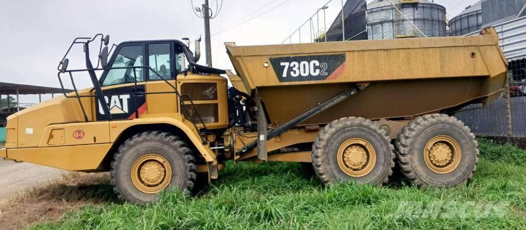 CAT 730 C2 Шарнирно-сочленённые самосвалы