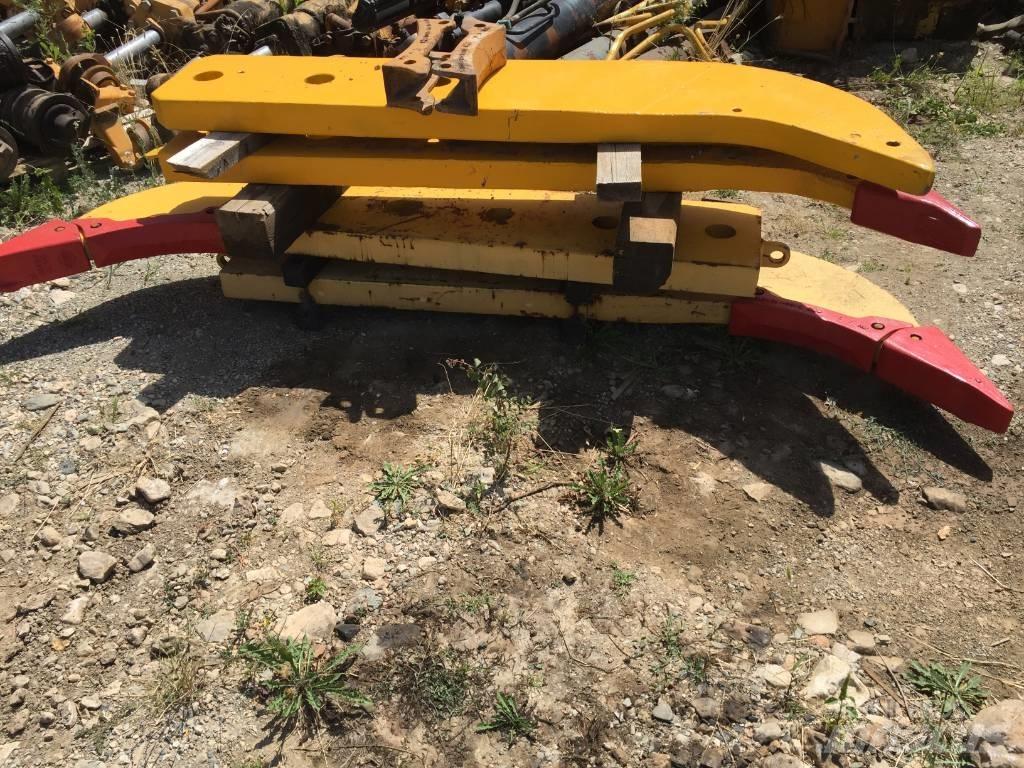 CAT D9N Гусеничные бульдозеры