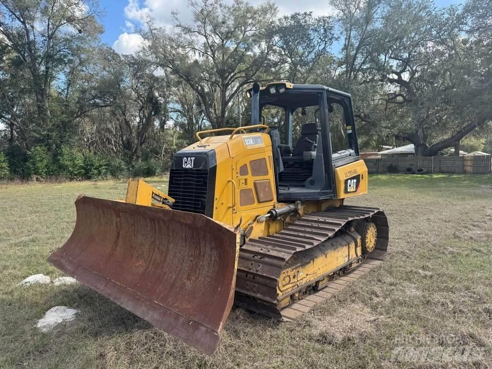 CAT D 3 K 2 LGP Гусеничные бульдозеры