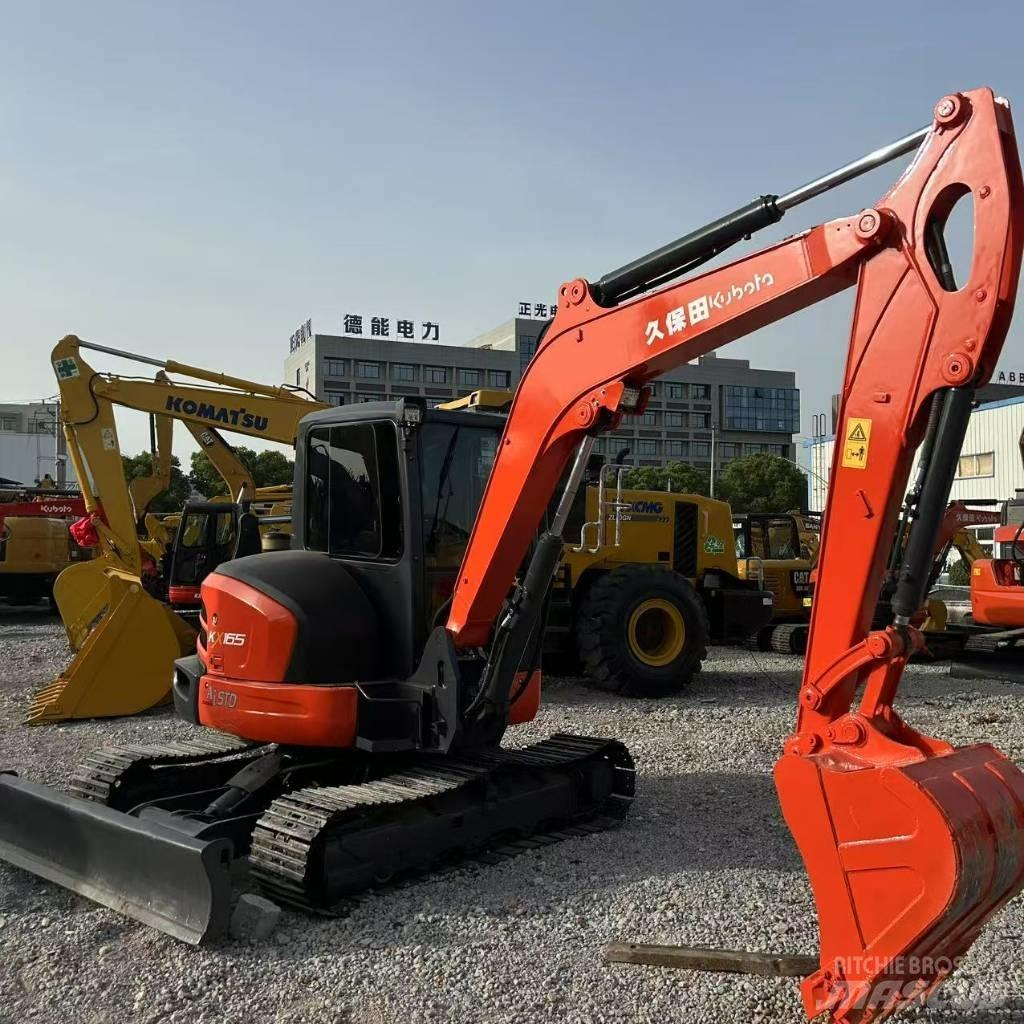Kubota 165-5 Гусеничные экскаваторы