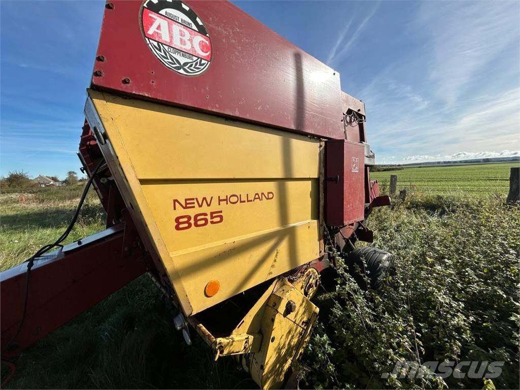 New Holland 865 Рулонные пресс-подборщики
