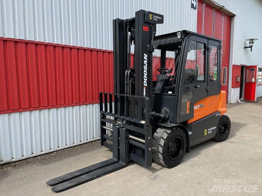Doosan B 50 X-7 Электропогрузчики