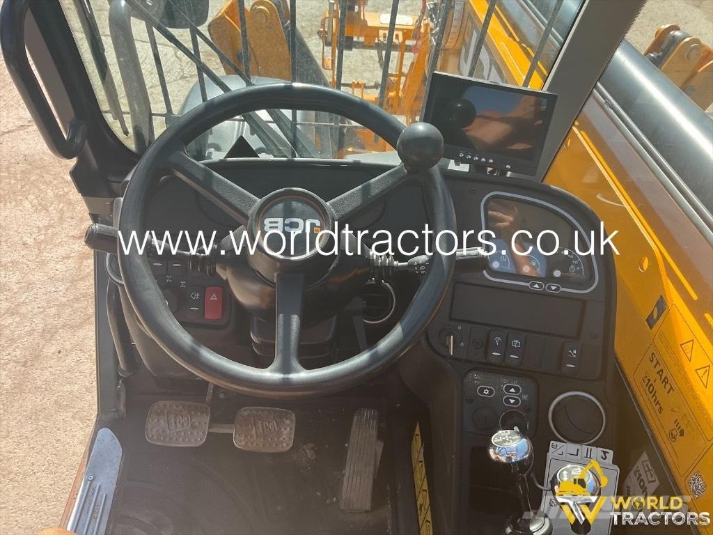 JCB 540-140 Телескопические погрузчики