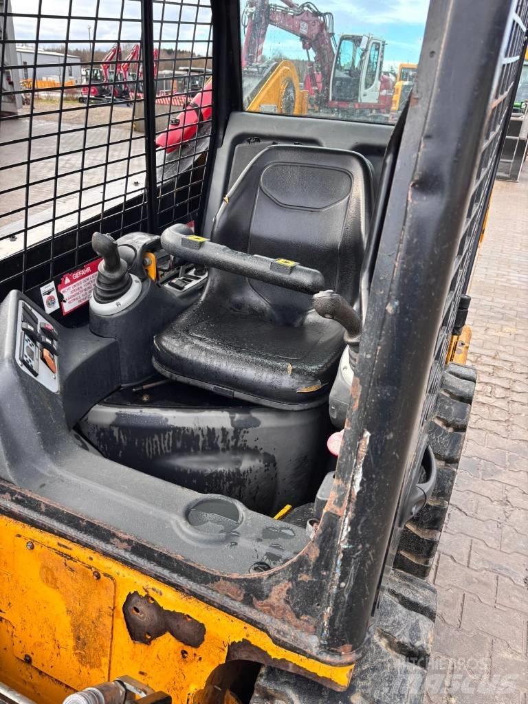 JCB 170 Мини-погрузчики