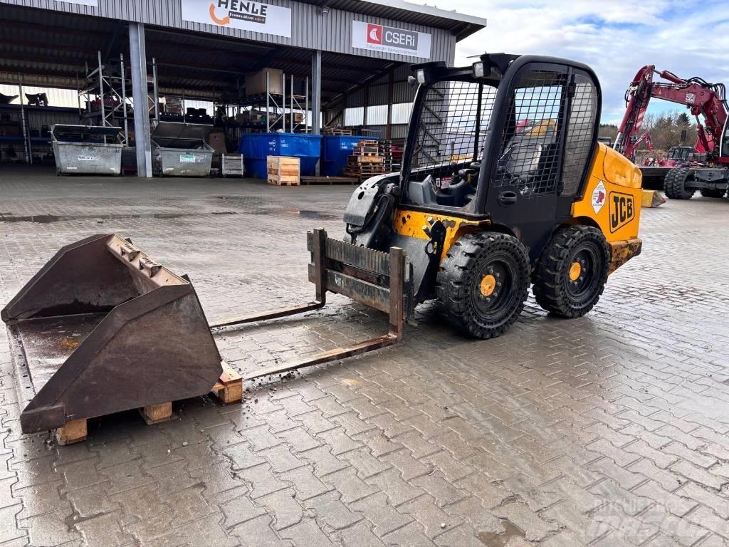 JCB 170 Мини-погрузчики