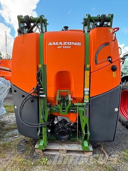 Amazone UF 1302 Самоходные опрыскиватели