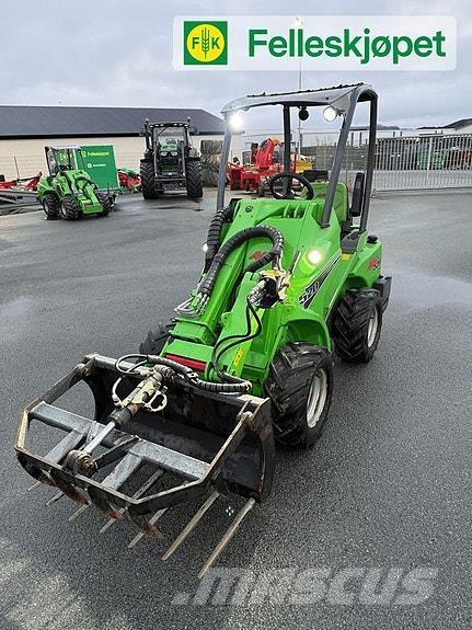 Avant 520 Мини-погрузчики