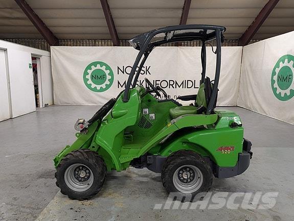 Avant 520 Универсальные фронтальные погрузчики