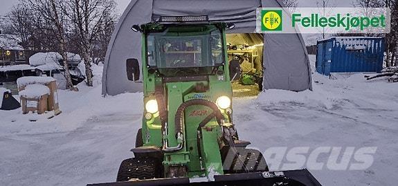 Avant 635 Мини-погрузчики