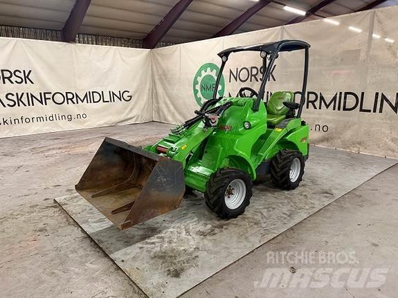 Avant M520 Универсальные фронтальные погрузчики