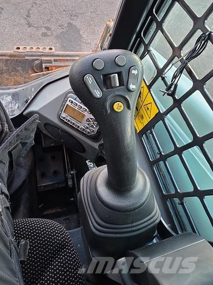 Bobcat T450 Мини-погрузчики