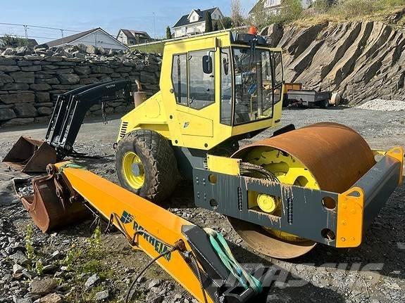Bomag BW211 D-3 Асфальтоукладчики