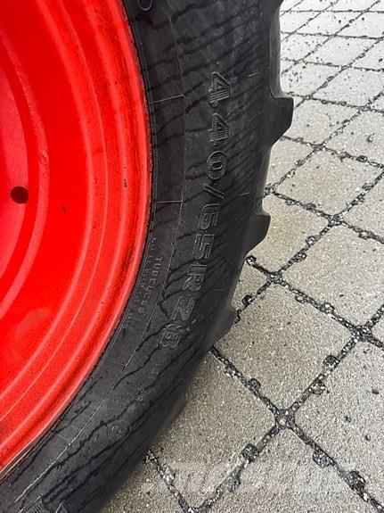 CLAAS Arion 430 Трактора