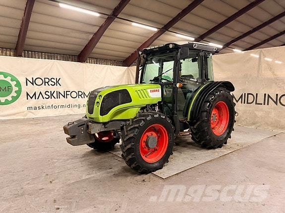 CLAAS Elios 220 Трактора